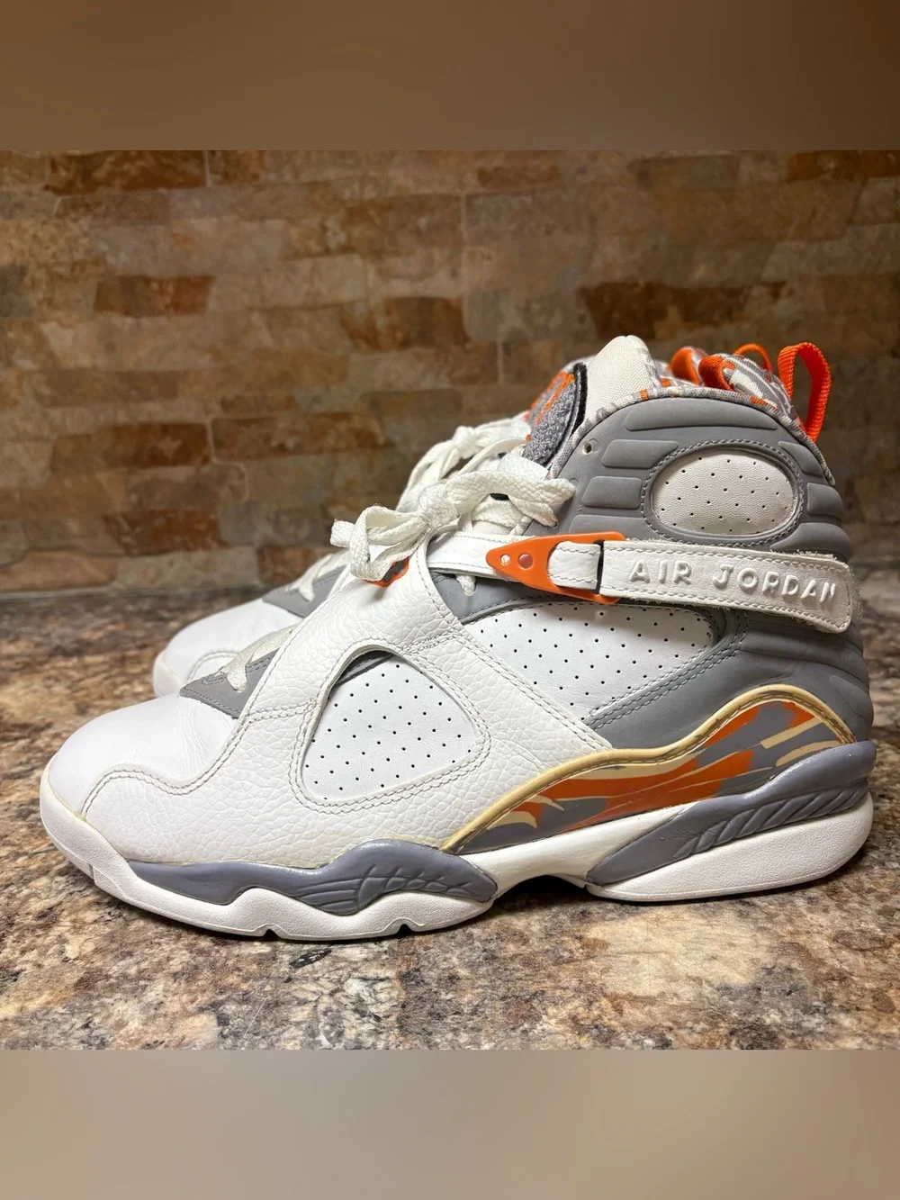 Air Jordan 8 Retro 2007 Orange Blaze 305381-102 Size 9.5